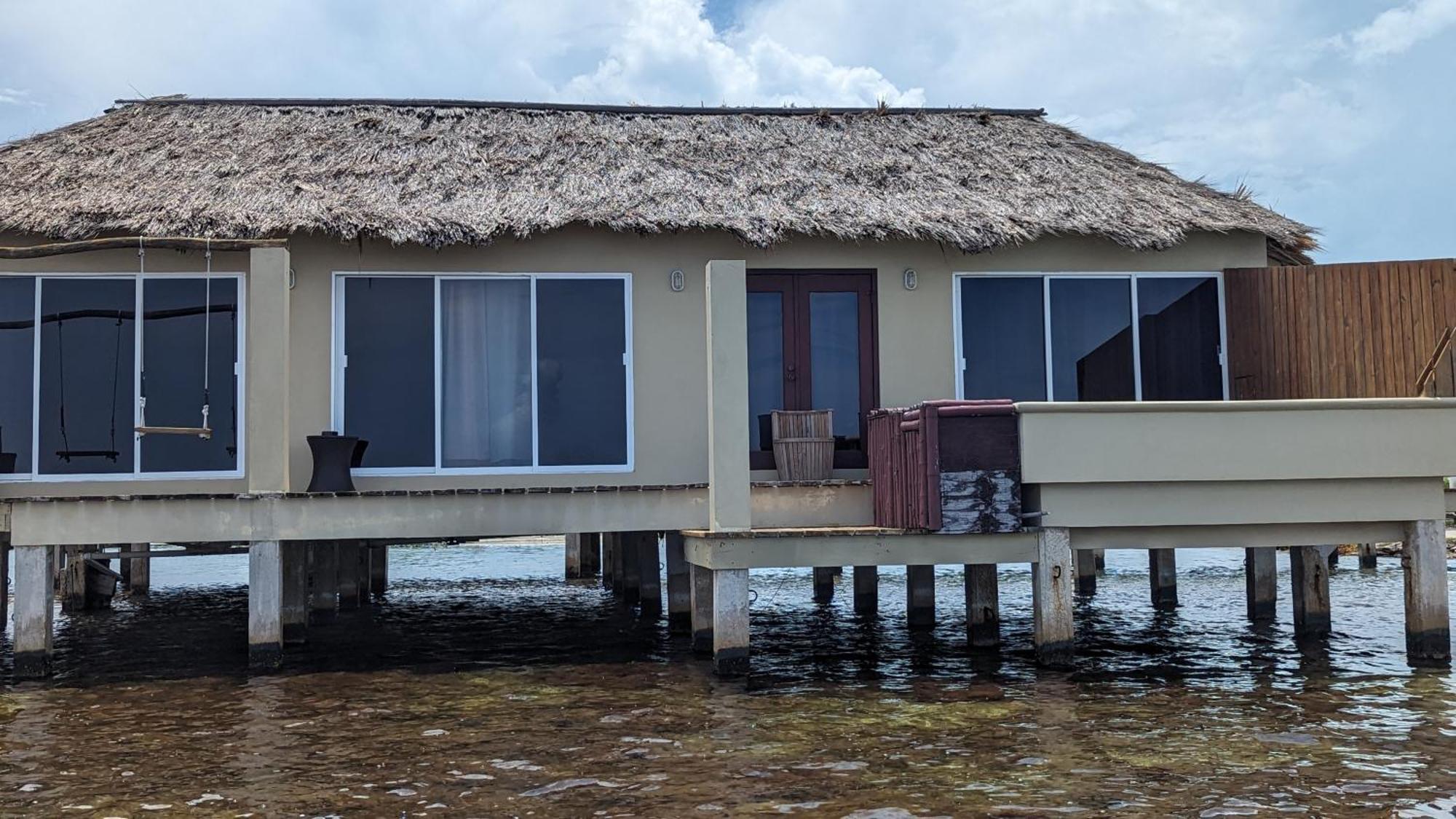 Lina Point Belize Overwater Resort San Pedro  Kültér fotó